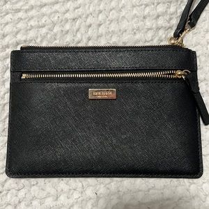 LIKE NEW Kate Spade black wristlet
